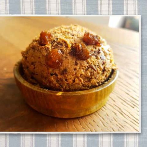 Czekoladowo-orzechowy deser z bakaliami,  fot. Beata Pawlikowska