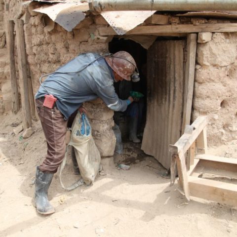 Kwatery robotników przy kopalni, fot. Beata Pawlikowska