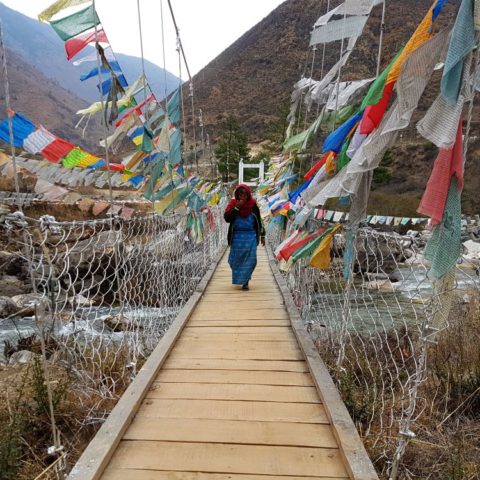 Most wiszący nad rzeką, fot. Beata Pawlikowska