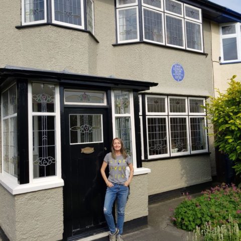 Przed domem, w których wychował się John  Lennon, fot. Beata Pawlikowska