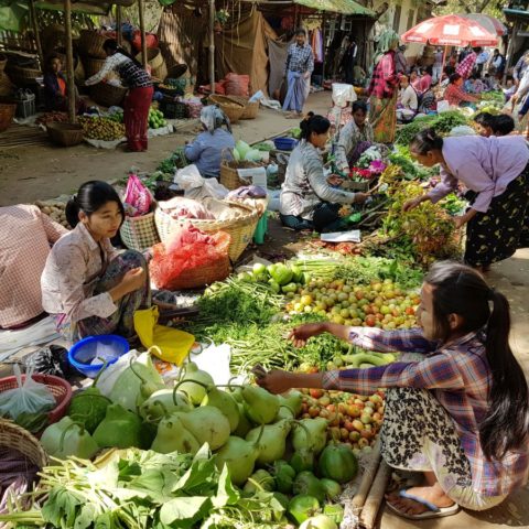 Na targowisku, fot. Beata Pawlikowska