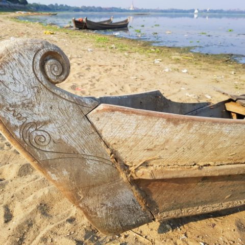 Birmańska łódź,  fot. Beata Pawlikowska