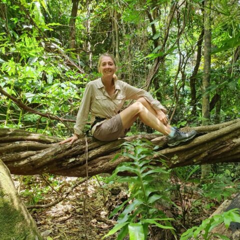 Podczas wędrówki przez dżunglę. 