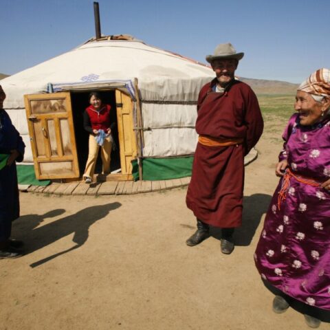 Jurta, dom na stepach Mongolii.