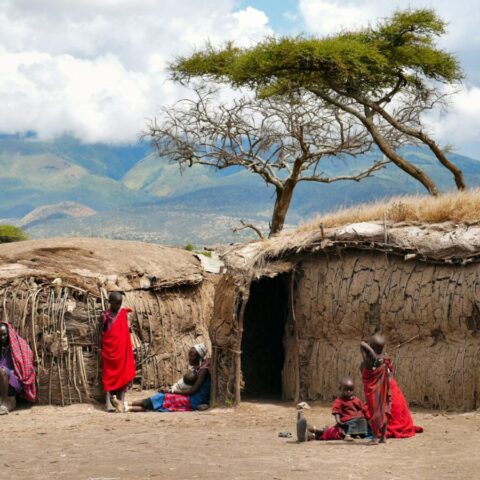 Dom Masajów na sawannie, Kenia.